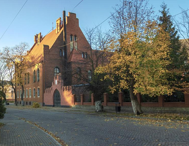 По следам Янтарной комнаты: г. Балтийск и п. Янтарный