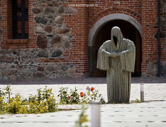 Наследие рыцарской эпохи: Замок «Тапиау», Гвардейск, музей «Трёх эпох»
