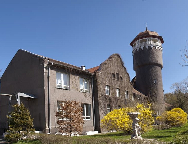 Building with water tower