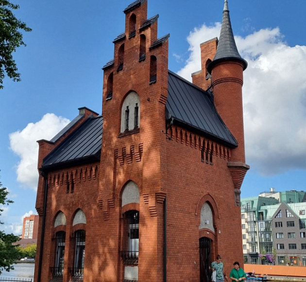 От Форштадта до Кнайпхофа