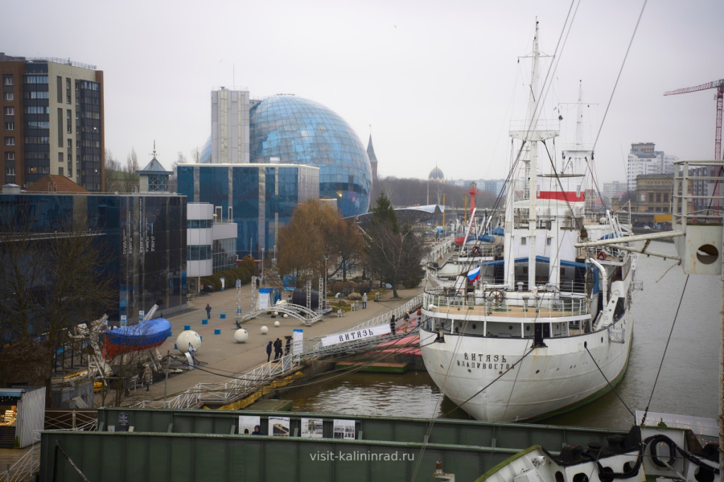 Судно космической связи Космонавт Виктор Пацаев в Музее Мирового океана.visit-kaliningrad.ru Судно космической связи Космонавт Виктор Пацаев в Музее Мирового океана.visit-kaliningrad.ru