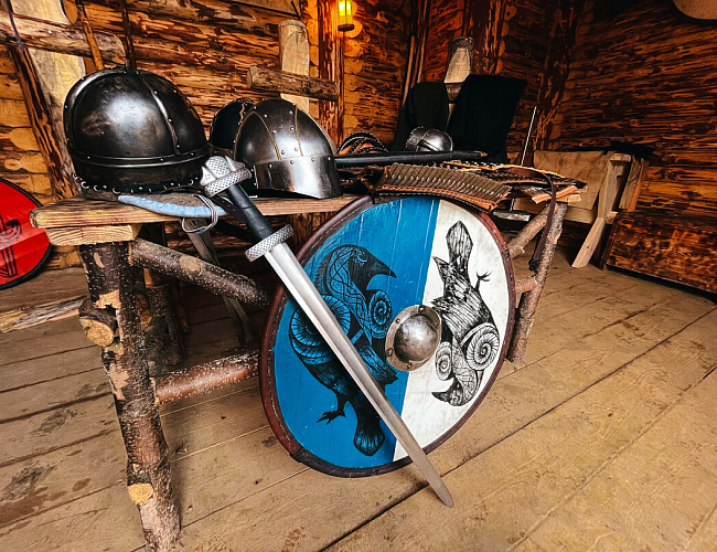 Путешествие в средневековый замок Шаакен и деревню викингов Кауп
